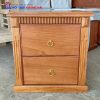 Tủ Đầu Giường 2 Hộc Phủ Gỗ Gõ Sang Trọng
