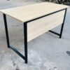 Bàn Có Yếm Lửng Gỗ MDF 1m2 Chân Sắt