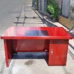 Bàn Giám Đốc Gỗ Đỏ Cánh Gián 1m6