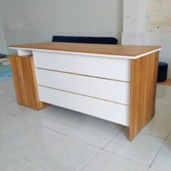 Bàn Giám Đốc Chân Gỗ MDF Hiện Đại