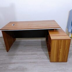 Bàn Giám Đốc Phối Đen Nâu Chữ L