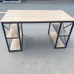 Bàn Làm Việc Có Kệ 2 Bên Tiện Lợi