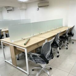 Bàn MDF Vách Ngăn Kính Chân sắt 1m