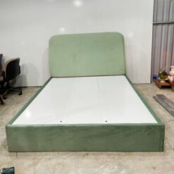 Giường Bọc Nệm 2m Xanh Ngọc Bắt Mắt