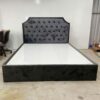 Giường Khung Gỗ Bọc Nệm Nhung Đen 2m