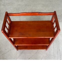 Kệ Gỗ Dáng Đứng Màu Nâu Đỏ 1