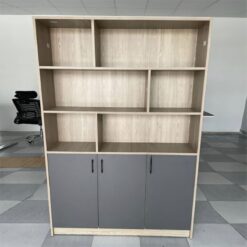 Tủ Hồ Sơ Màu Xám Tao Nhã 3 Cửa Kín